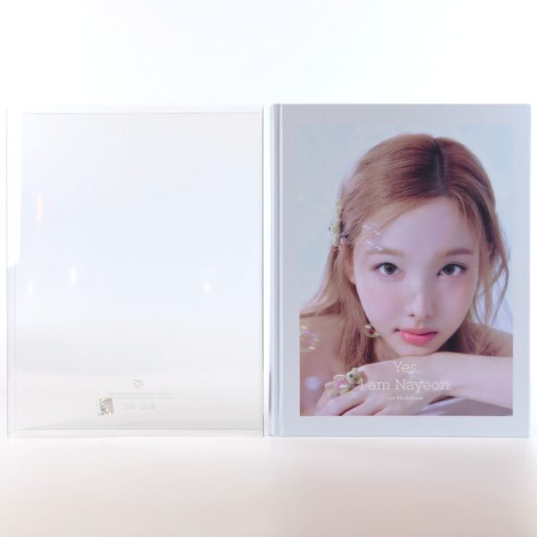 Twice Yes, I am Nayeon [Sky Ver.] 1st Photobook + Photocards + POB