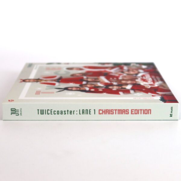 IMG_4396 Twice Twicecoaster: Lane 1 Christmas Edition CD Album Momo Photocard Set
