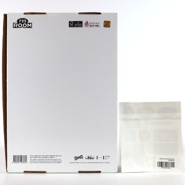 2023 NewJeans Season's Greetings Welcome To Room 722 Set + POBs [read]