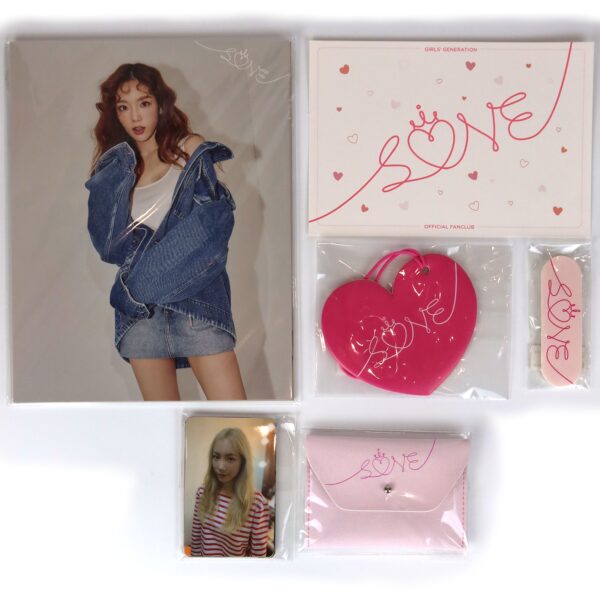 Girls' Generation Official Fanclub Sone Welcome Kit [no pouch]