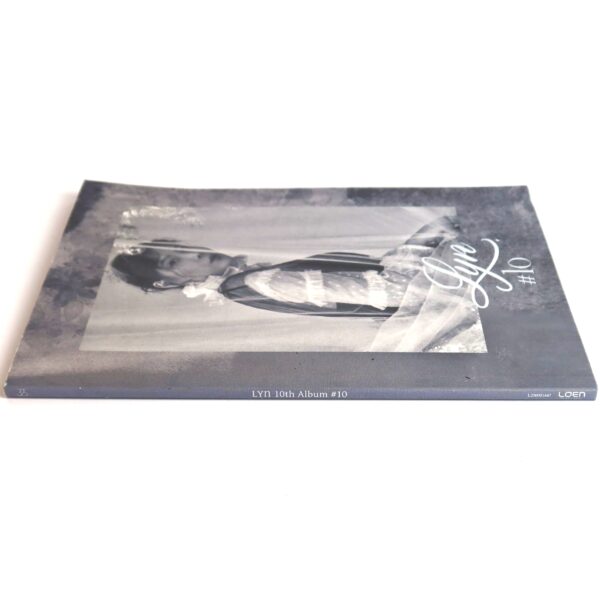 IMG_9382 Lyn - #10 Album CD Promo K-Pop 2018